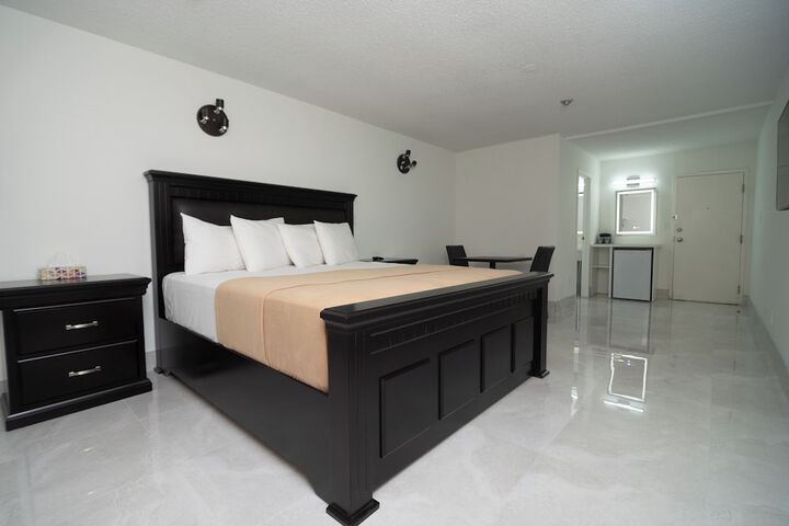 Room 71 of 81