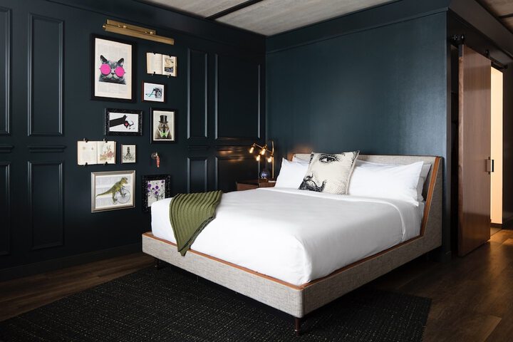 Room 12 of 35