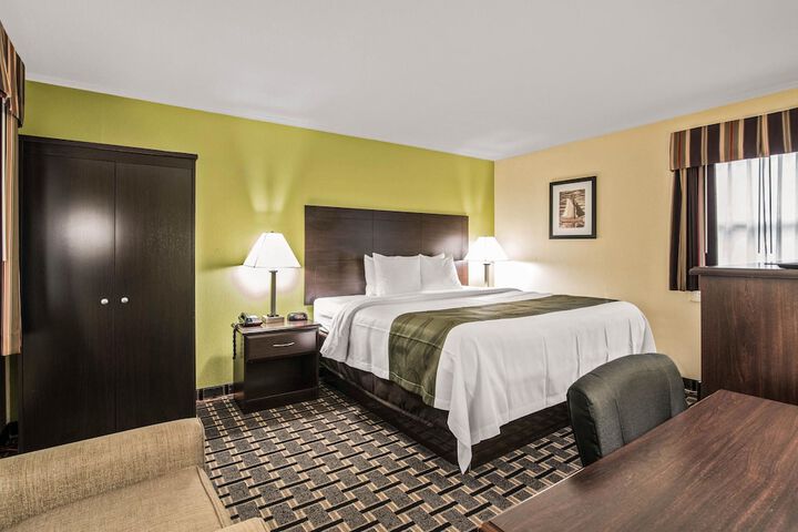 Room 20 of 23