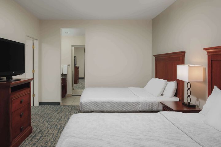 Room 20 of 38
