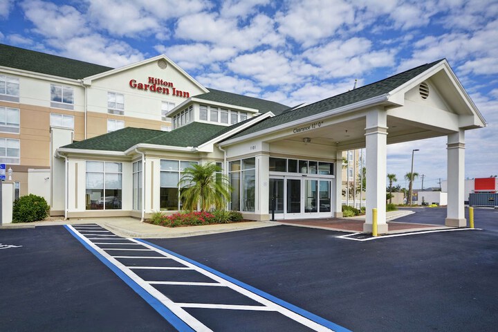 Hotel 4 of 68