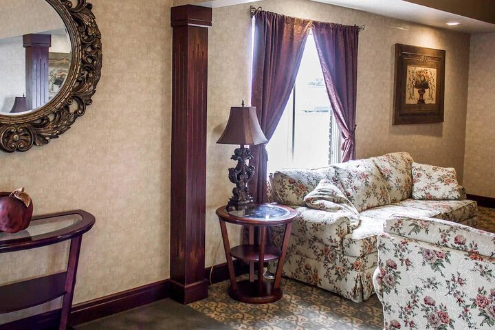 Hotel Interior 19 of 65