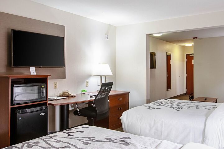 Room 37 of 52