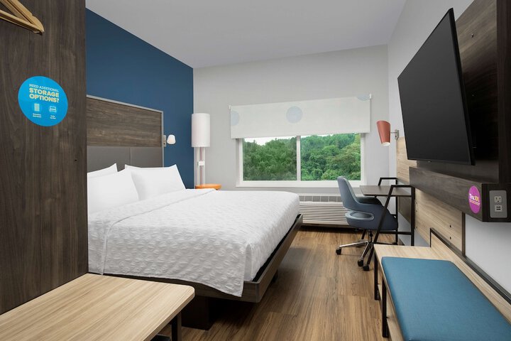 Room 20 of 36