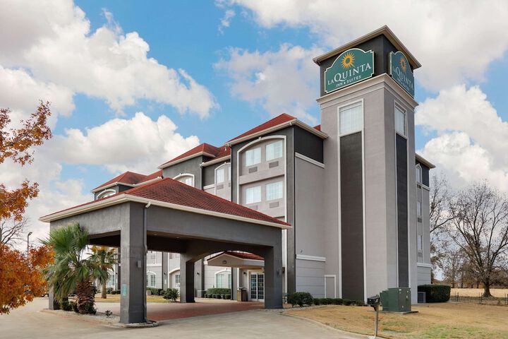 Hotel 2 of 31