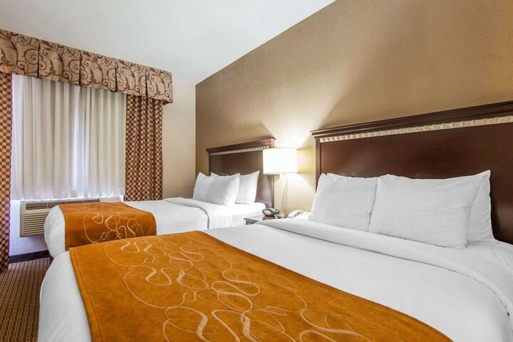 Room 21 of 35