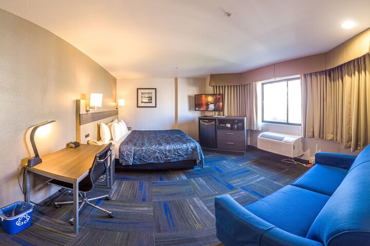 Room 34 of 52
