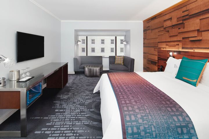 Room 30 of 121
