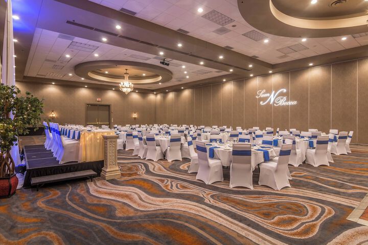 Delta Hotels by Marriott Fargo
