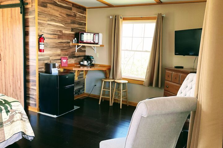 Room 34 of 177