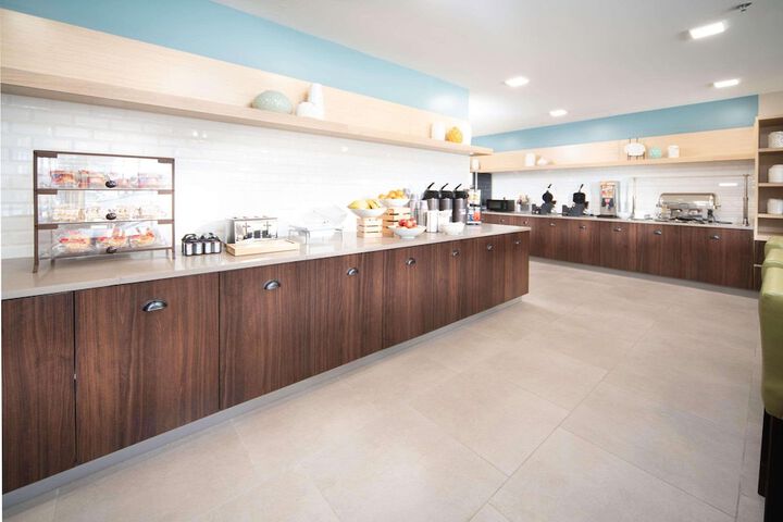 Country Inn & Suites by Radisson Stone Mountain, GA