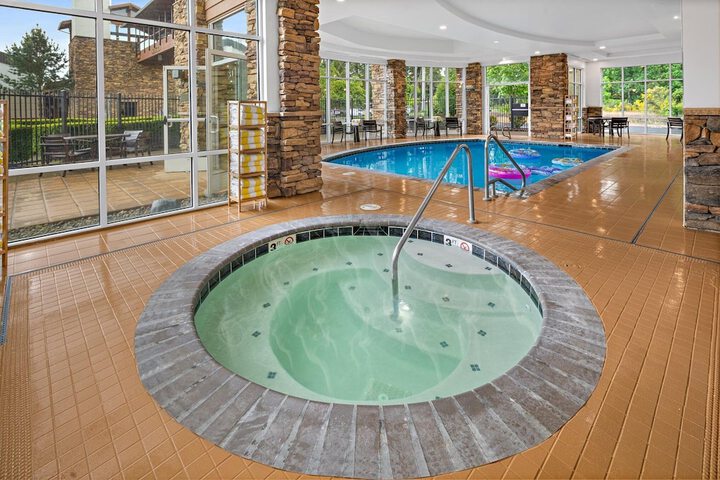 Pool 6 of 82