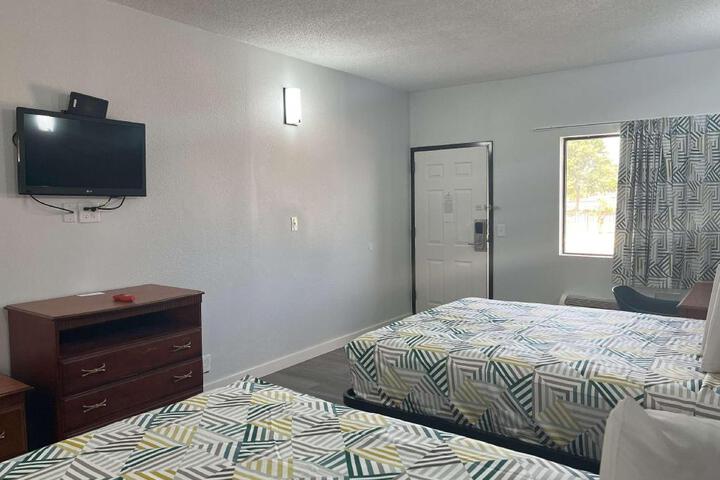 Motel 6 Cleveland MS – Delta State University