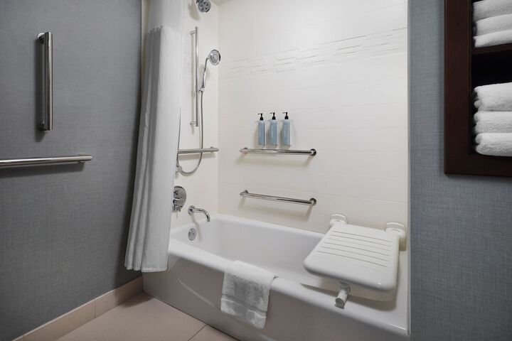 Room 44 of 58