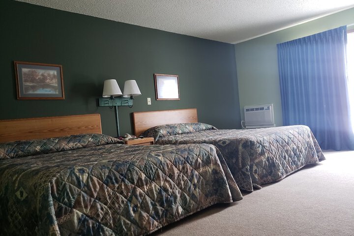 Harbor Lights Lodge