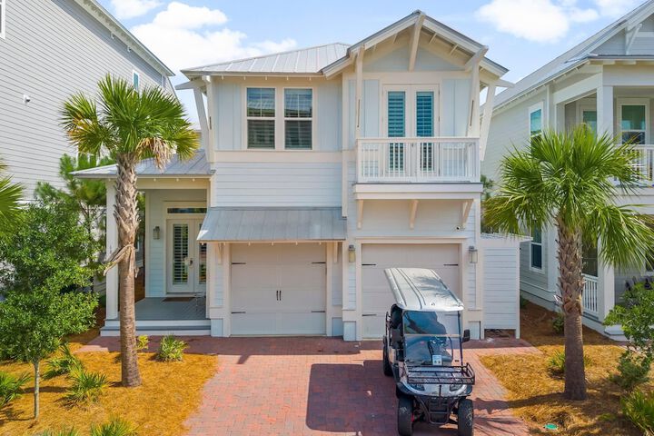 Prominence on 30A by Panhandle Getaways