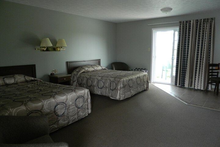 Room 21 of 40