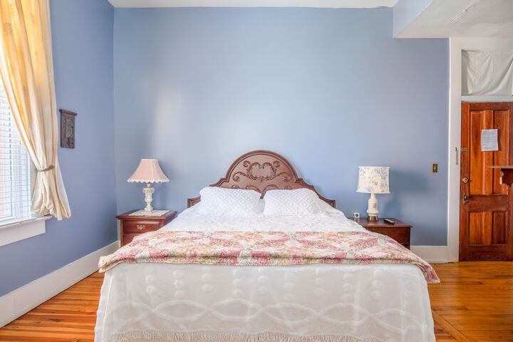 Room 29 of 48