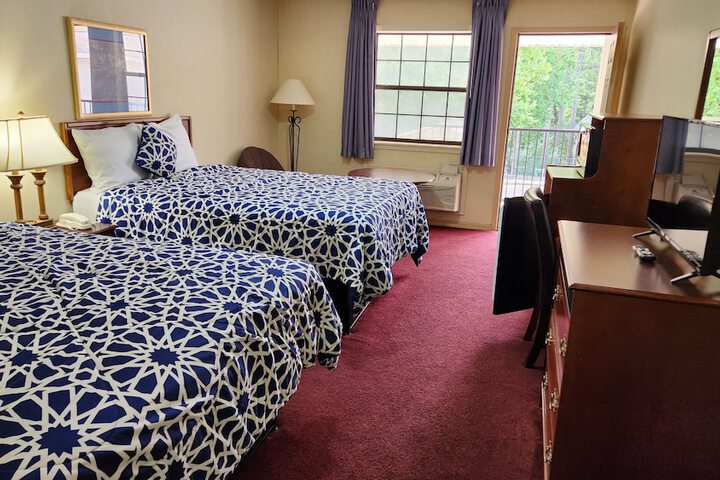 Room 27 of 46