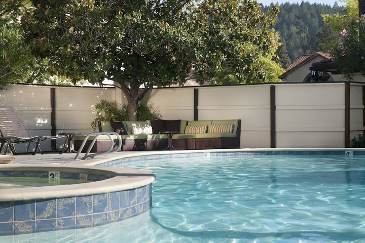 Pool 7 of 30