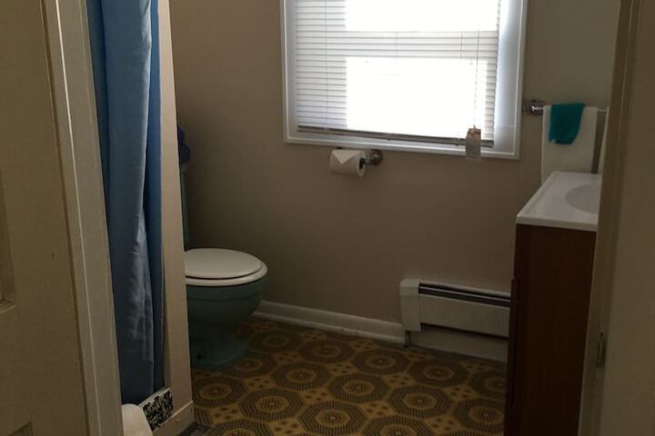 Room 7 of 31