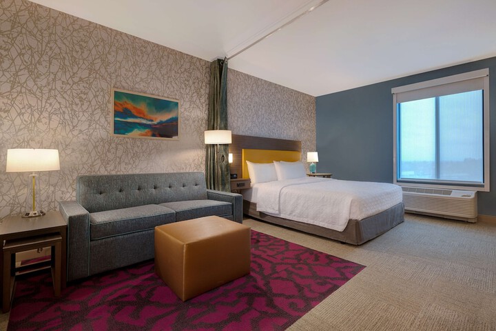 Room 40 of 53