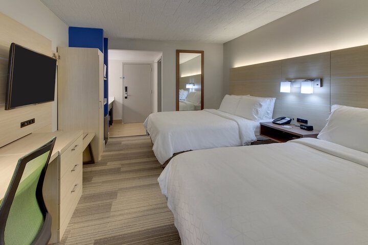Room 34 of 55