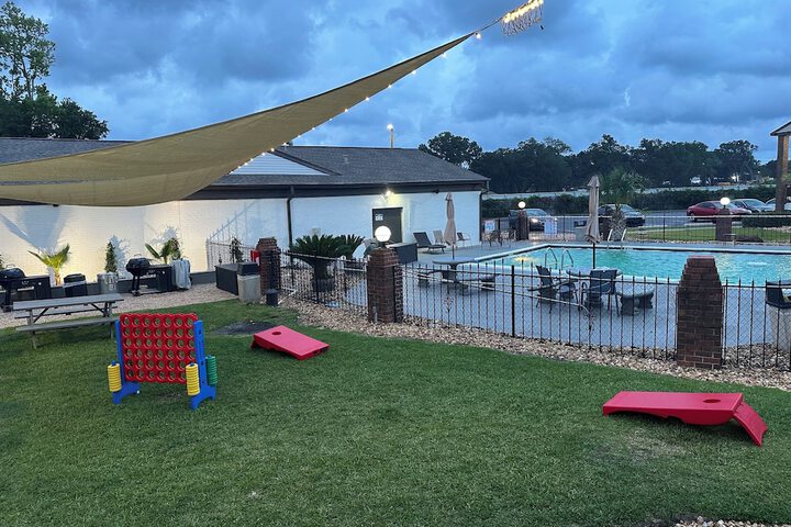 Pool 18 of 92