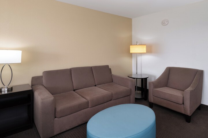Garner Hotel Clarksville Northeast by IHG