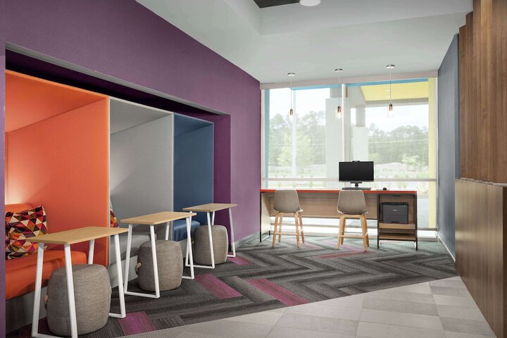 Business Center 34 of 34