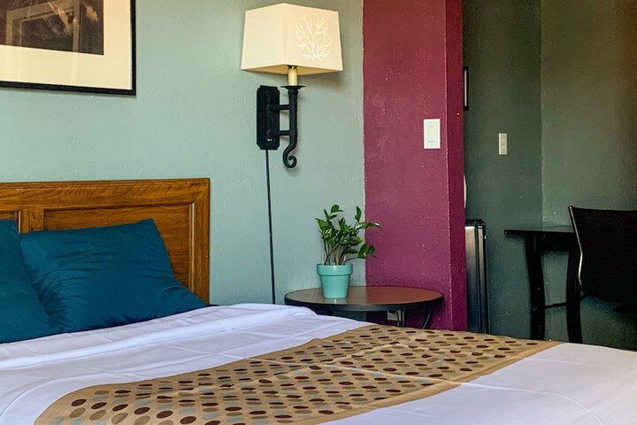 Room 20 of 53