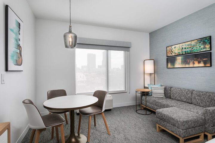 Room 21 of 55