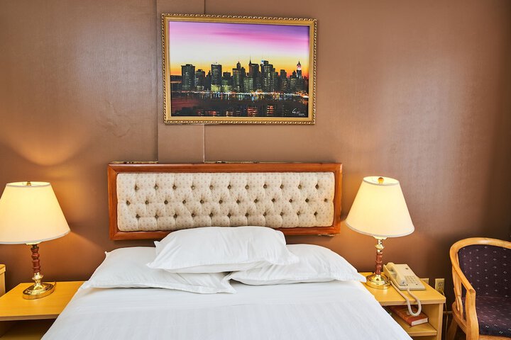 Room 20 of 54