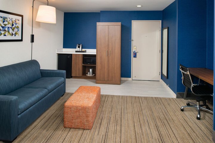Room 26 of 57