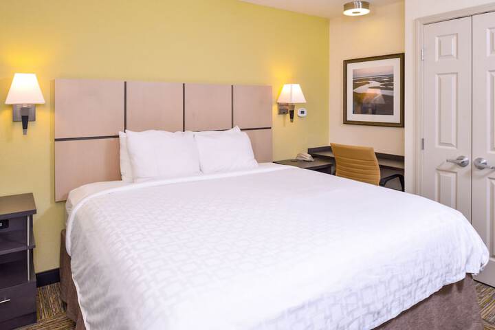 Candlewood Suites Paducah by IHG
