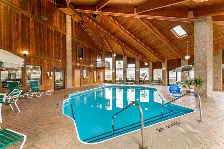 Pool 3 of 39