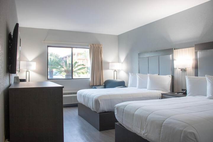 Admirals Inn on Tybee Island