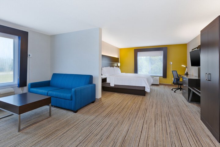 Room 11 of 31
