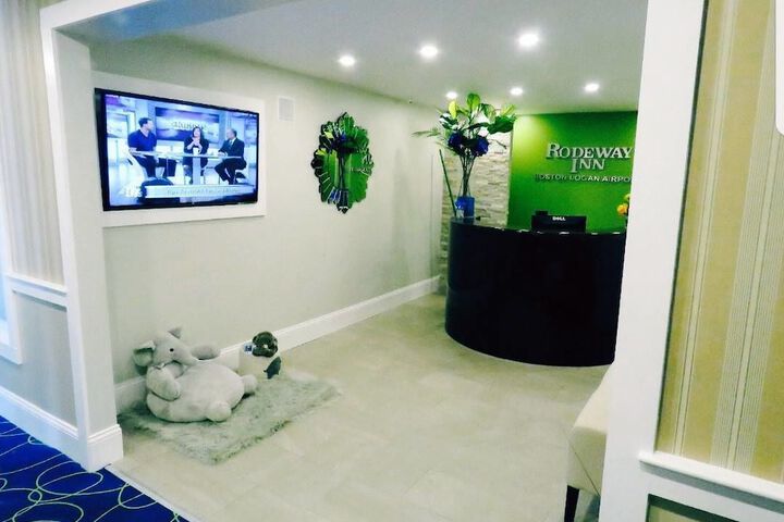 Hotel Interior 7 of 16