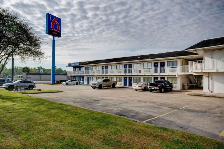 Hotel 2 of 29
