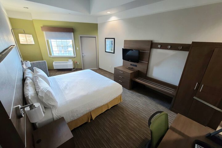 Room 19 of 63