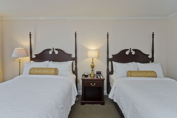 Room 10 of 47