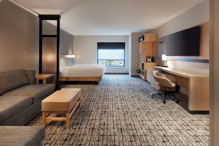 Room 42 of 64