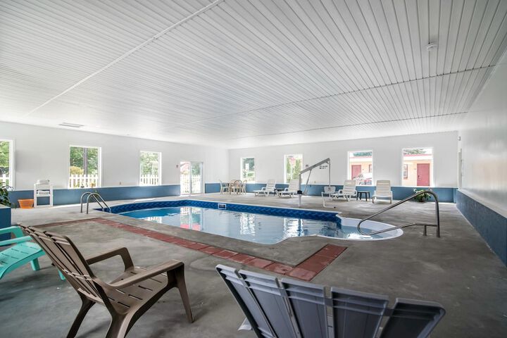 Pool 9 of 49