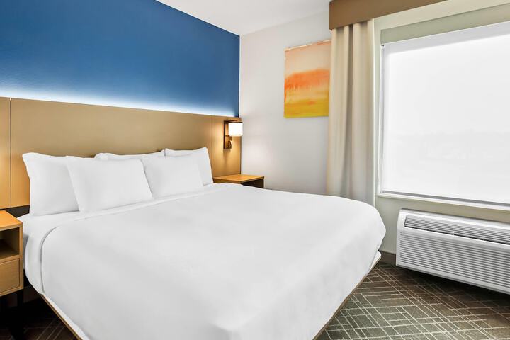Comfort Inn & Suites OFallon - St. Louis Area