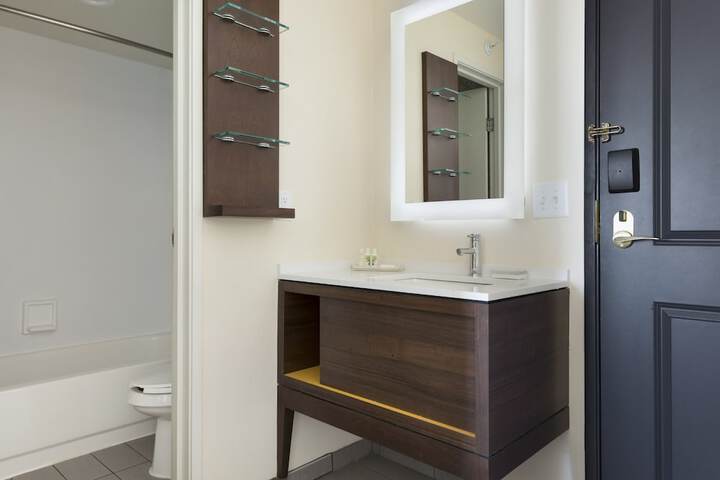 Room 40 of 55