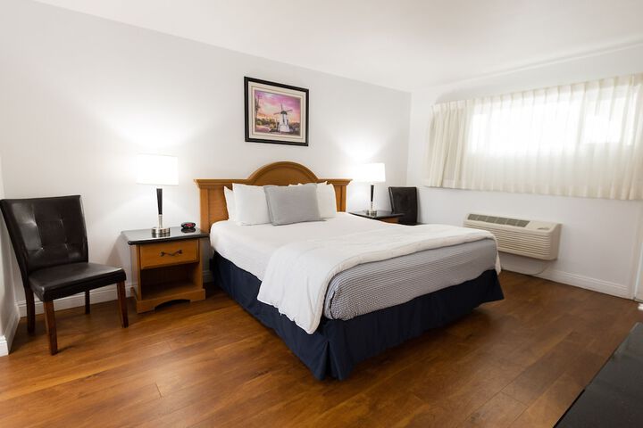 Room 35 of 111