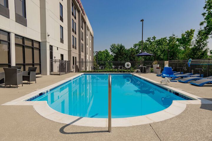Pool 4 of 65