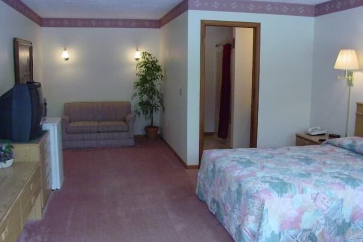 Room 79 of 95