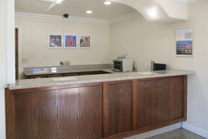 Hotel Interior 9 of 21
